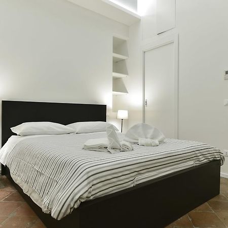 Campo De' Fiori Brand New Apartment 로마 외부 사진